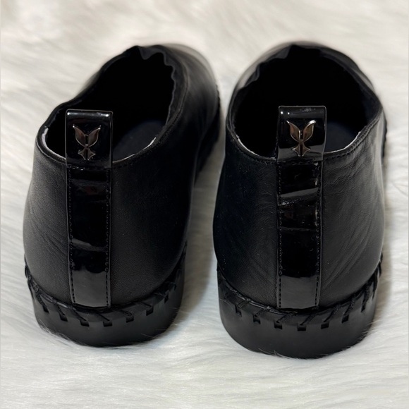 J.Renee Darvina Sleek Black Women's Loafers - Picture 4 of 8